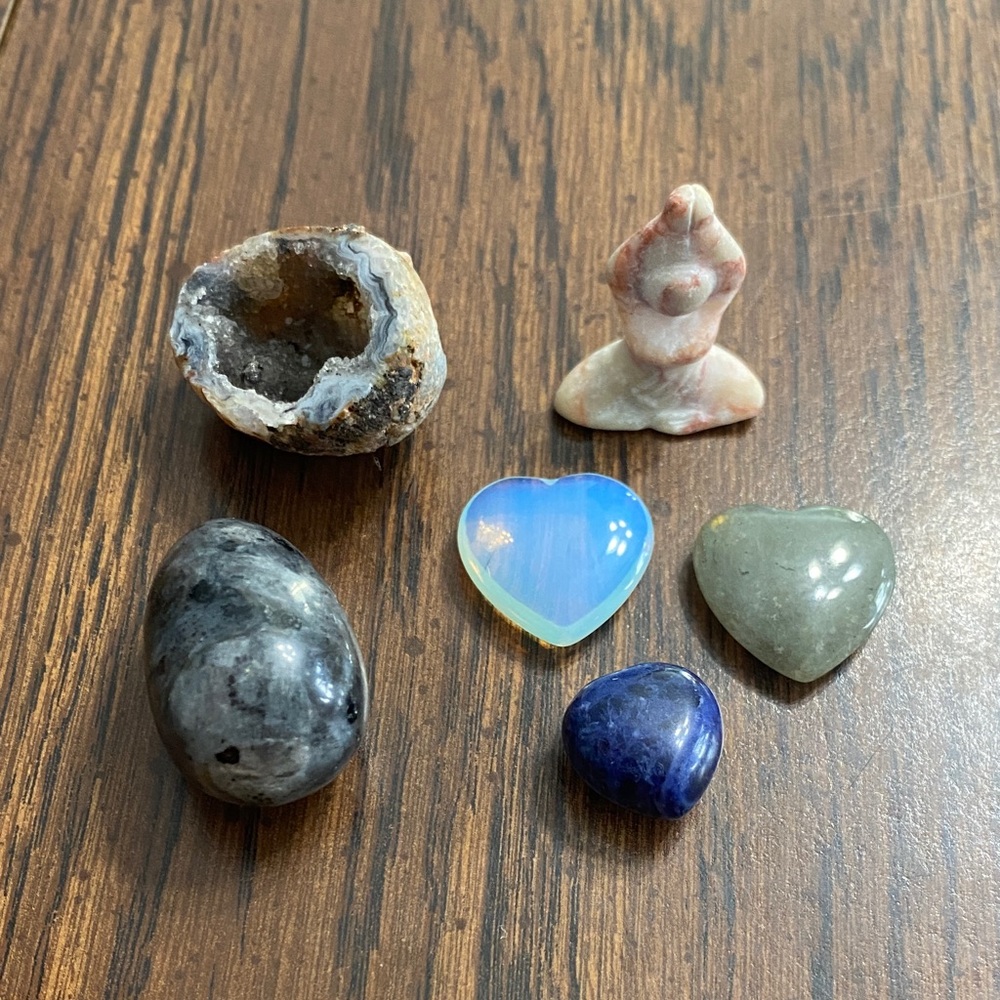 “5/$20” tiny crystal bundle